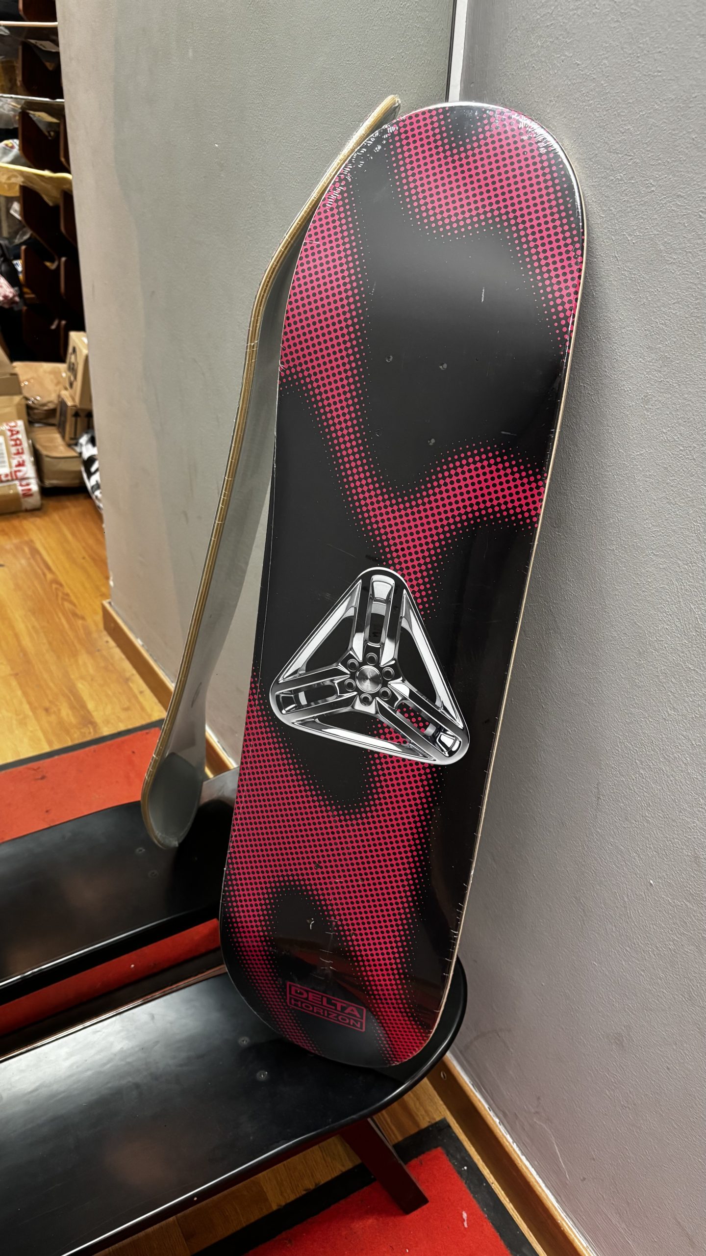 Delta Tabla Skate Wire Triangle 8.5